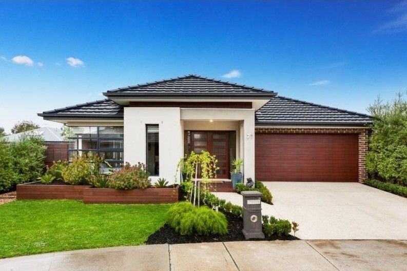 SPACIOUS THREE BEDROOM HOME