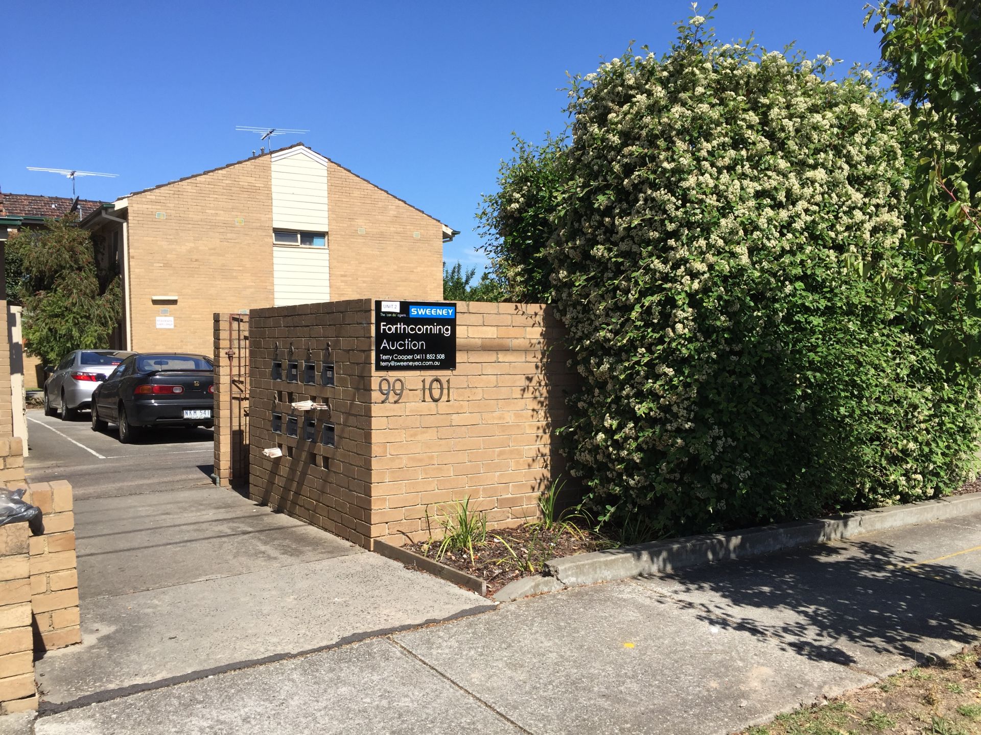 2/101 Summerhill Road, Footscray - Thumbnail 2