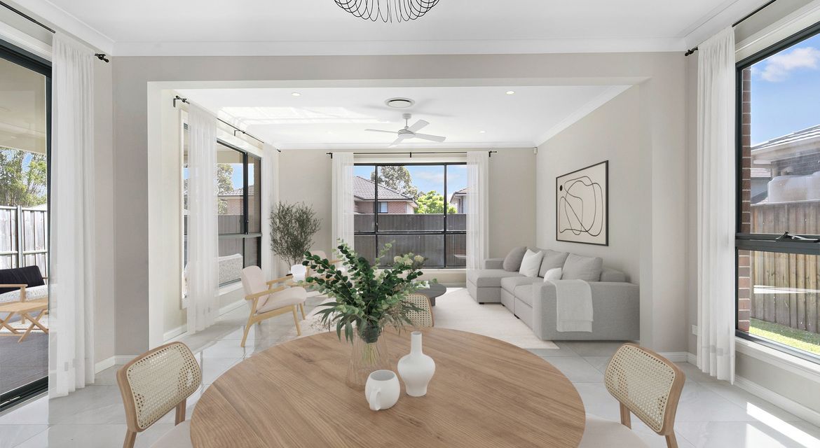 Colebee 44 Coronato Parade