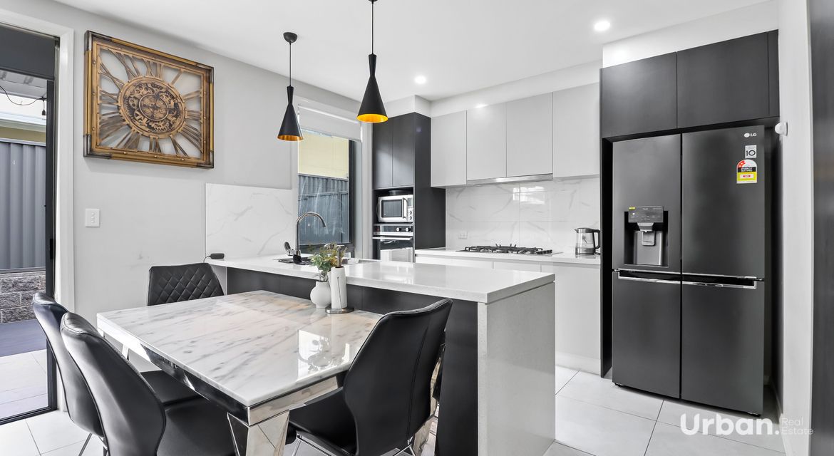 Riverstone 8 Dodman Glade