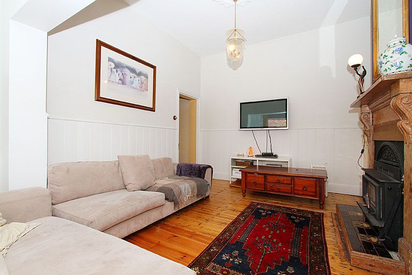 Perfect Home, Perfect Location!