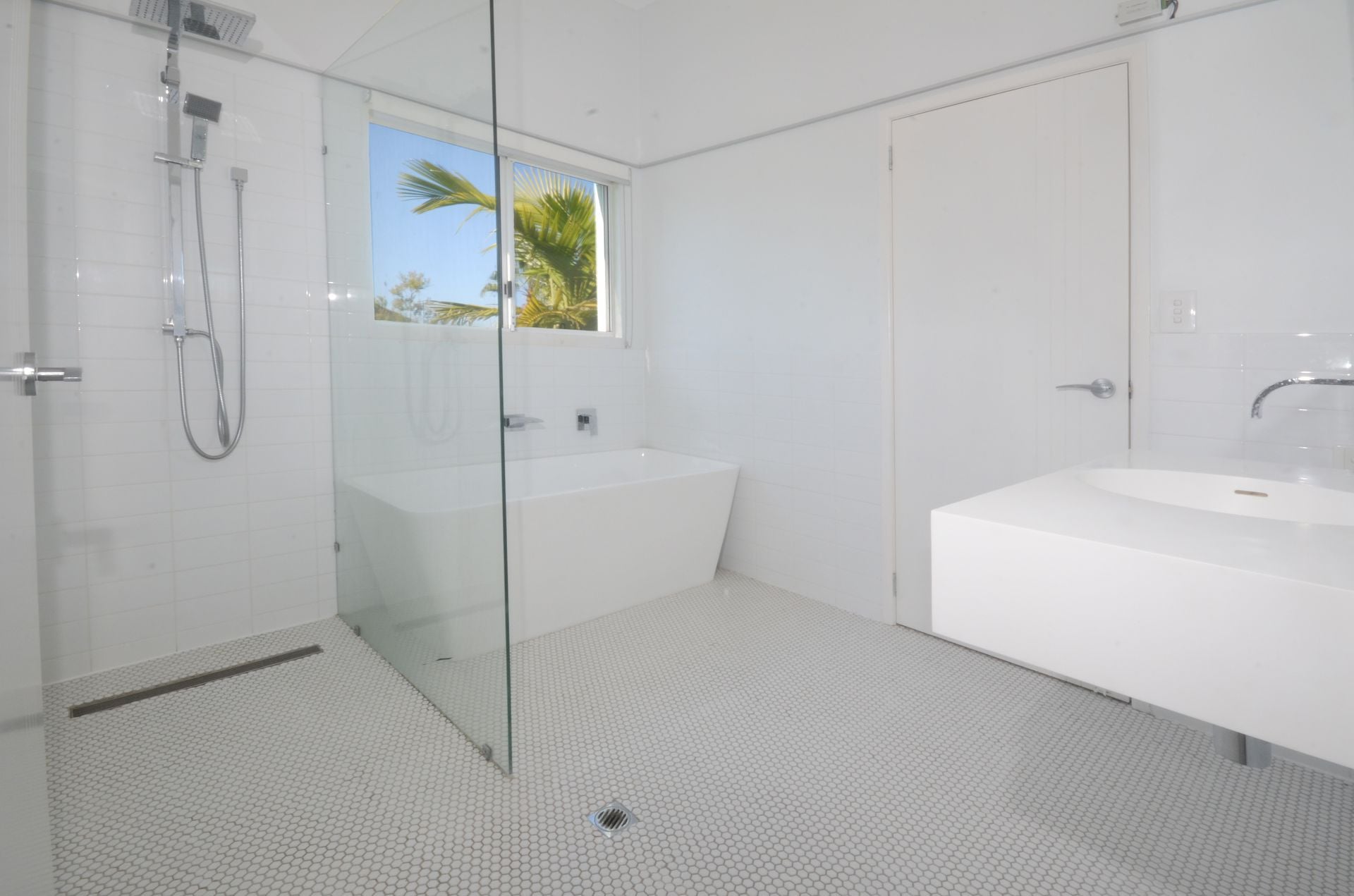 1/10 Kalinda Avenue Mooloolaba QLD, Mooloolaba - Thumbnail 3