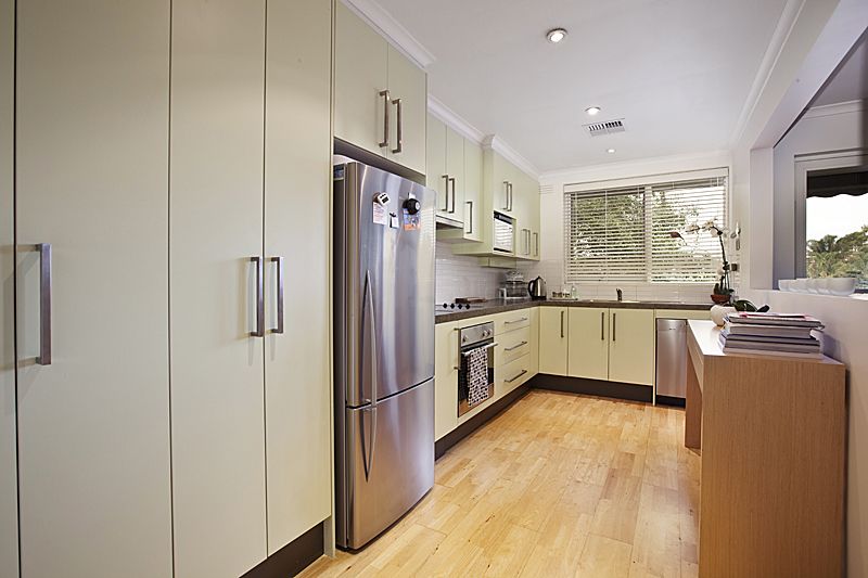 8/14 Foley Street, Kew - Thumbnail 4