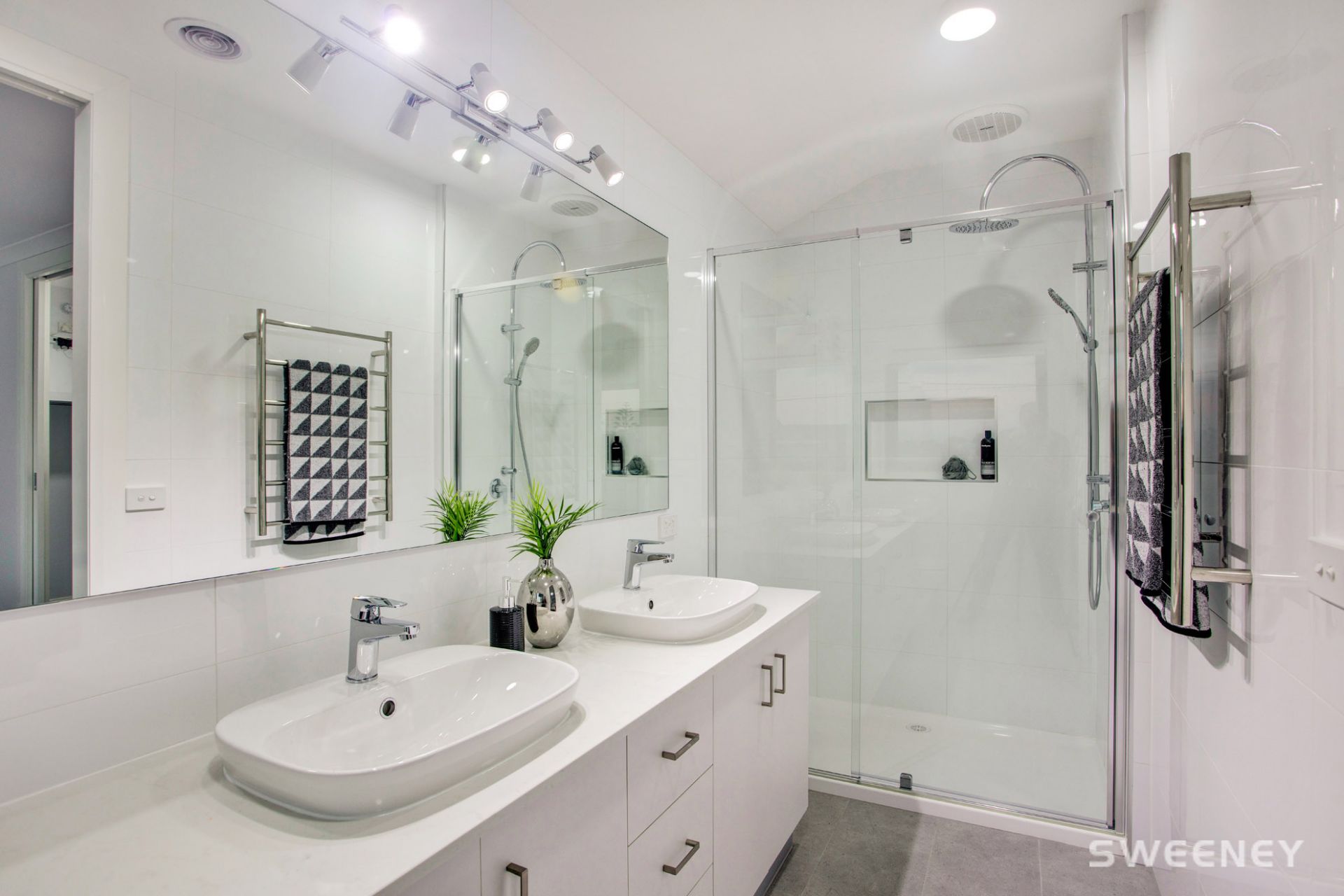 121 Chambers Road, Altona North - Thumbnail 7