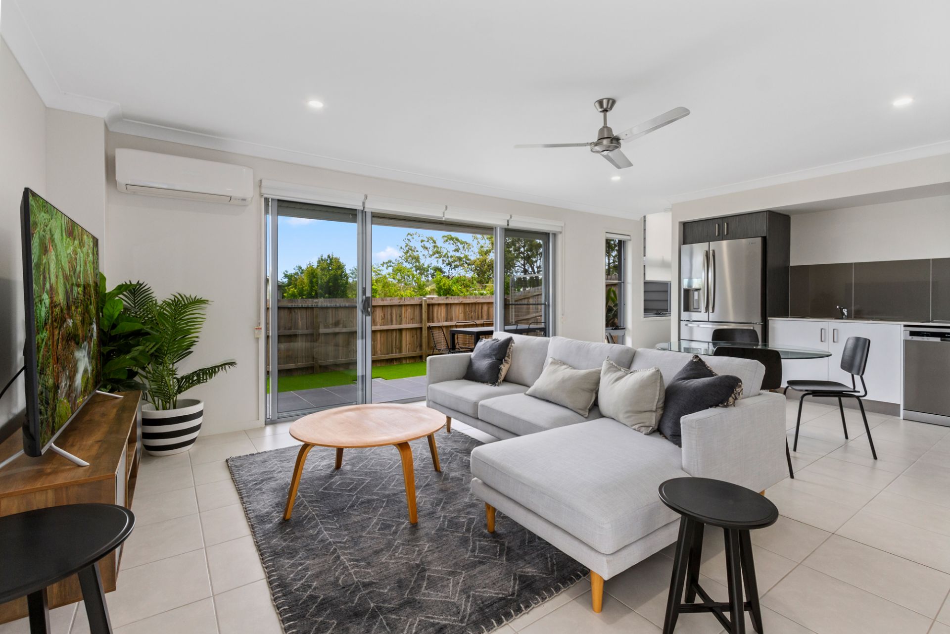 1/30 Bidmead Circuit, Pimpama - Thumbnail 3