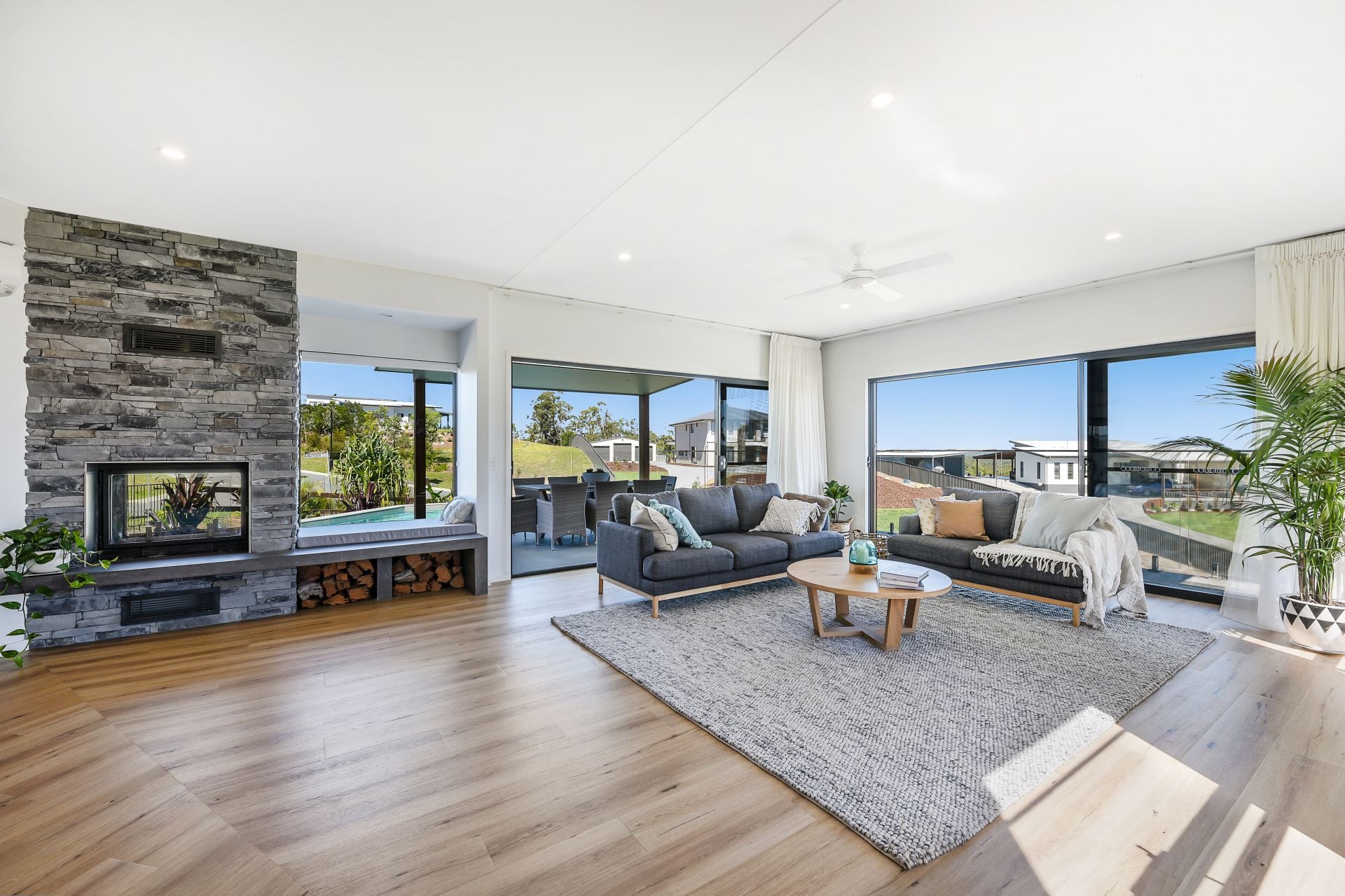 1 Kingfisher Crescent Palmview QLD, Palmview - Thumbnail 4
