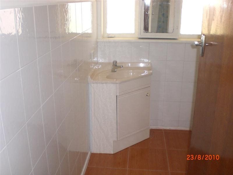Spacious Living in a Quiet Location!