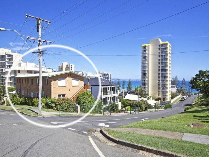 4/23 Petrie St 'Sundeck' RAINBOW BAY QLD, 'Sundeck' Rainbow Bay - Thumbnail 2