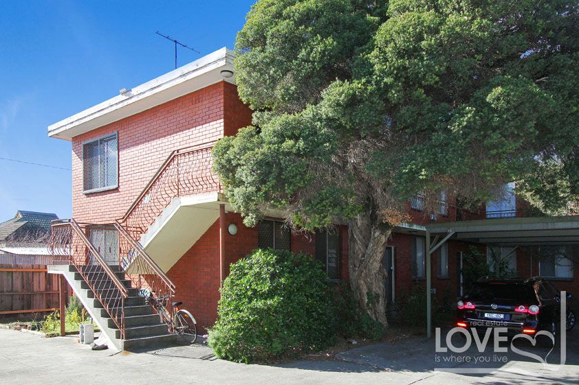 Excellent Apartment in Hidden Pocket of Brunswick