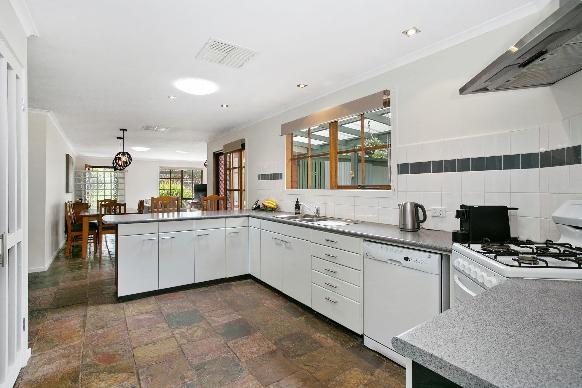 16 Christopher Court Ocean Grove VIC, Ocean Grove - Thumbnail 5