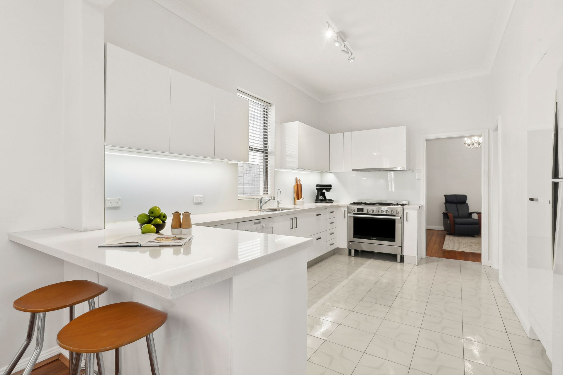 33 Gilgandra Road, North Bondi, North Bondi - Thumbnail 5