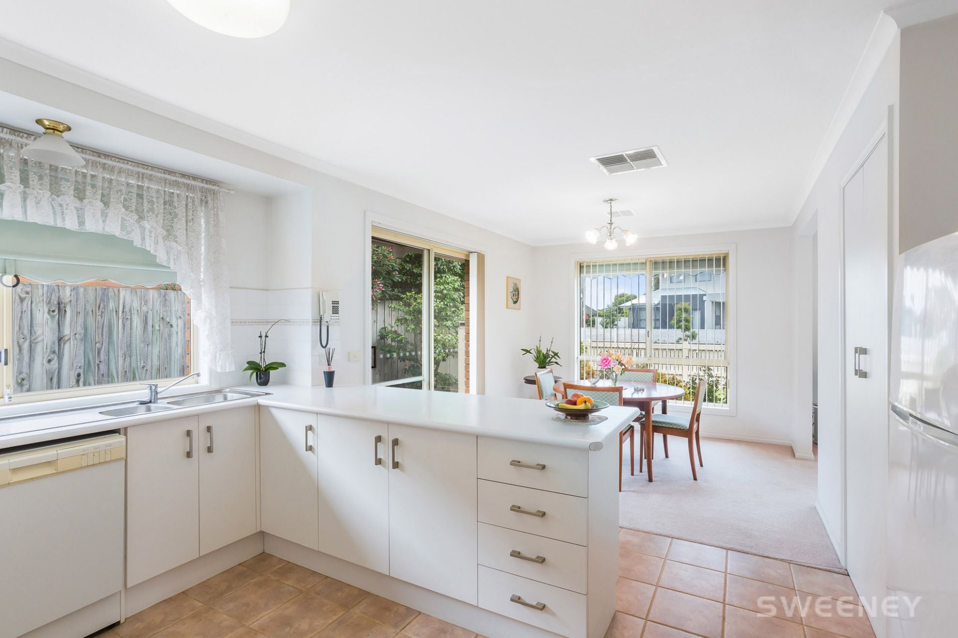 1/17 Maidstone Street, Altona - Thumbnail 8