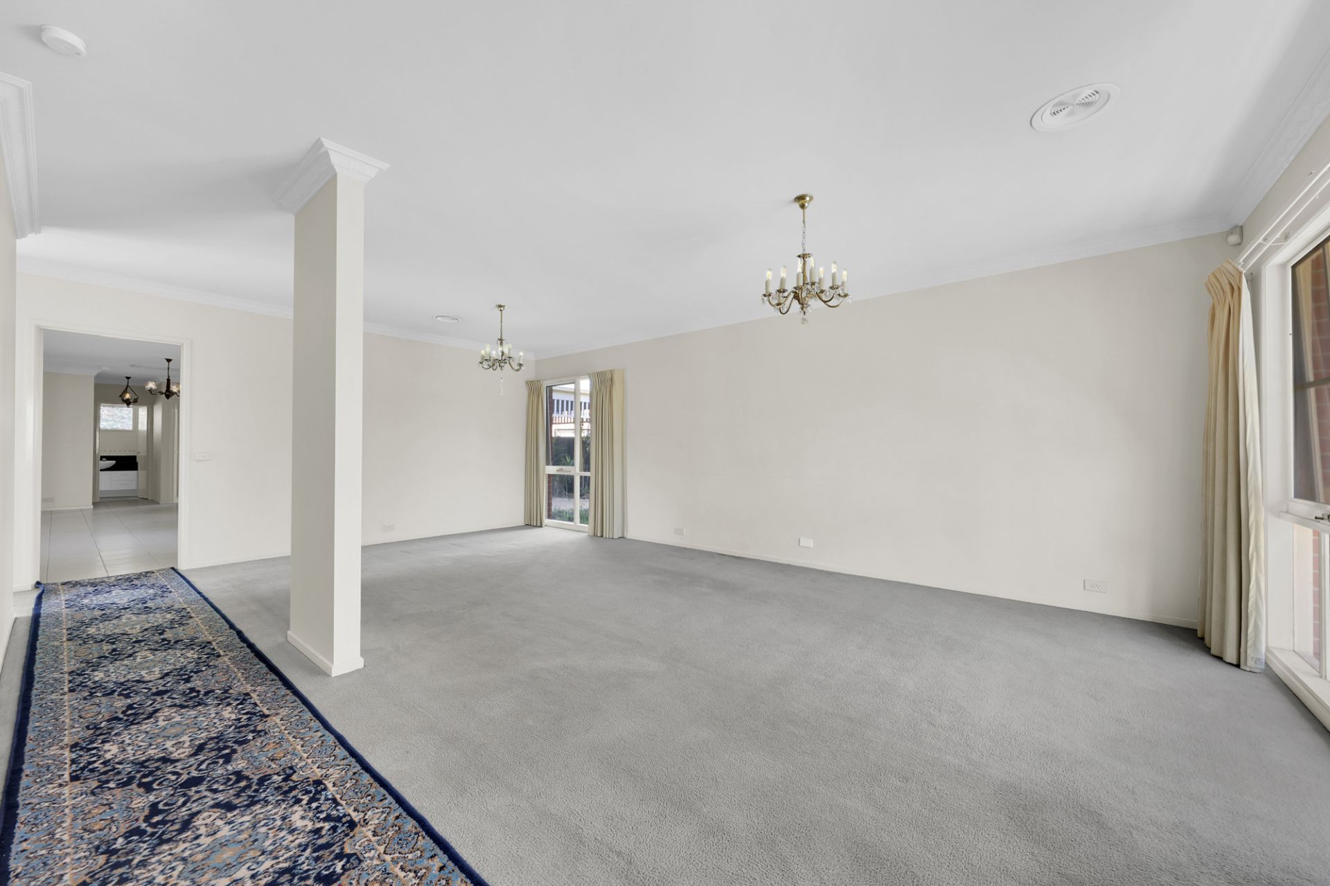 SPACIOUS FAMILY HOME!