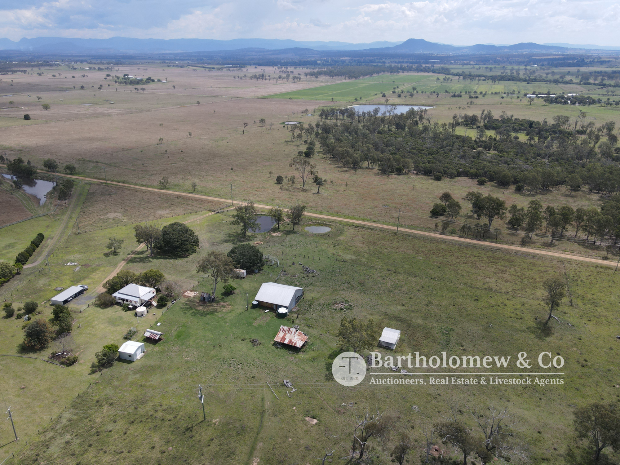 Real Estate For Sale 1416 Middle Road Peak Crossing , QLD