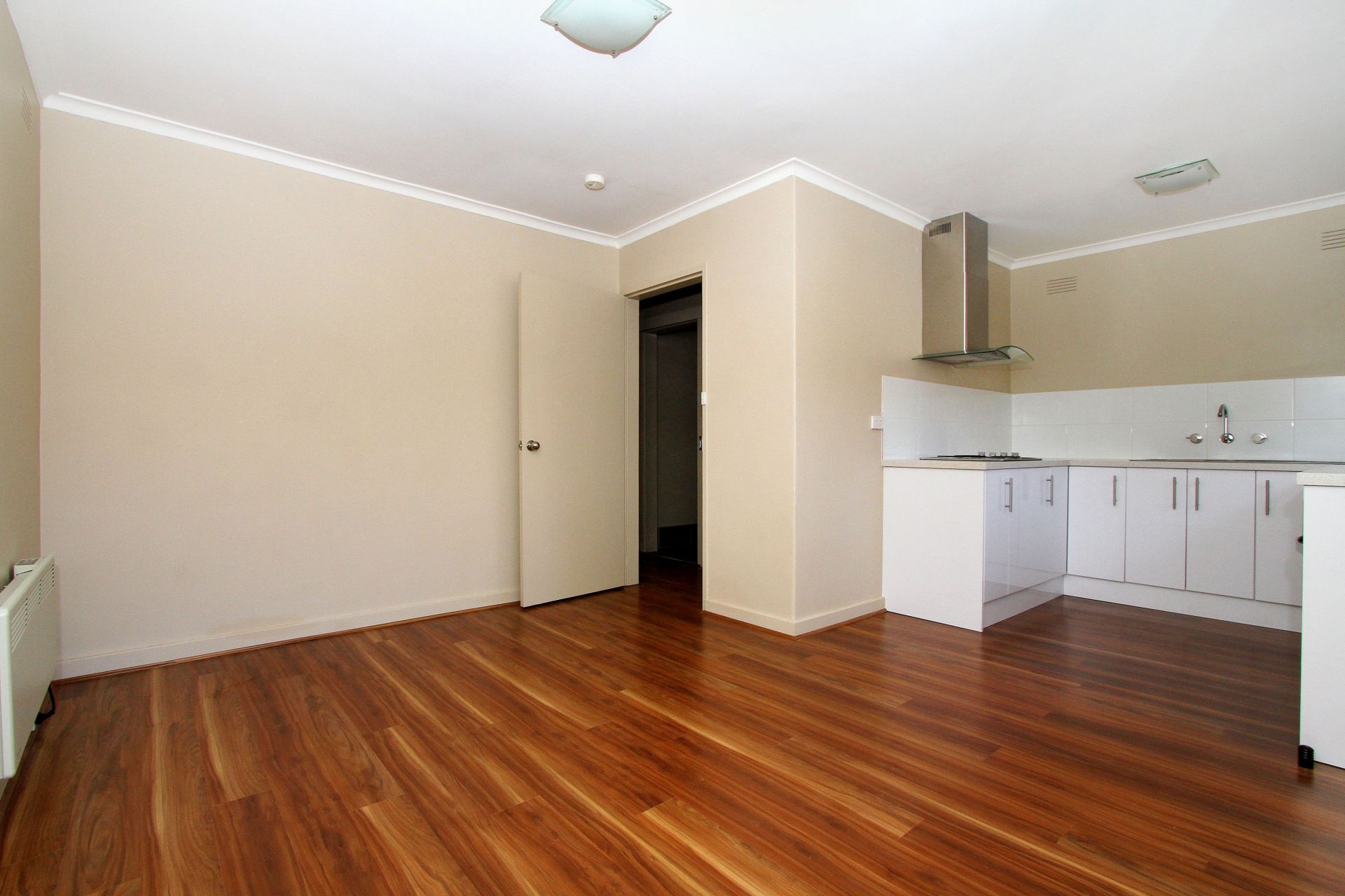 FULLY RENOVATED ONE BEDROOM - INSPECT TODAY