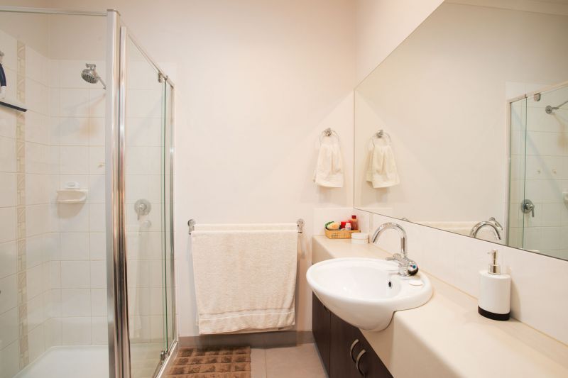 2/1 Lorna Street, Bacchus Marsh - Thumbnail 6