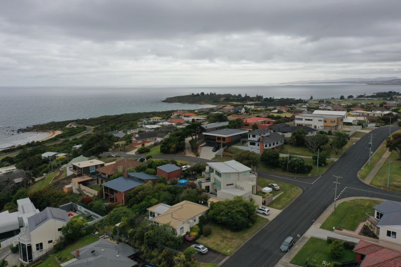 3
 
 
 
  
 
 
 2
 
 
 
  
 
 
 1
 
 
 
 
 
 
 
 143 James Street, Devonport TAS 7310, Devonport - Thumbnail 6