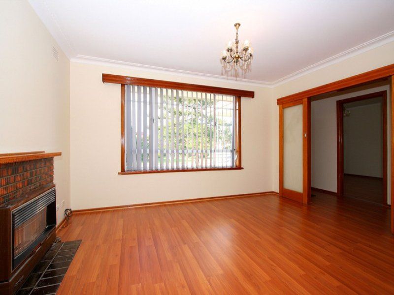 Spacious Living in a Quiet Location!