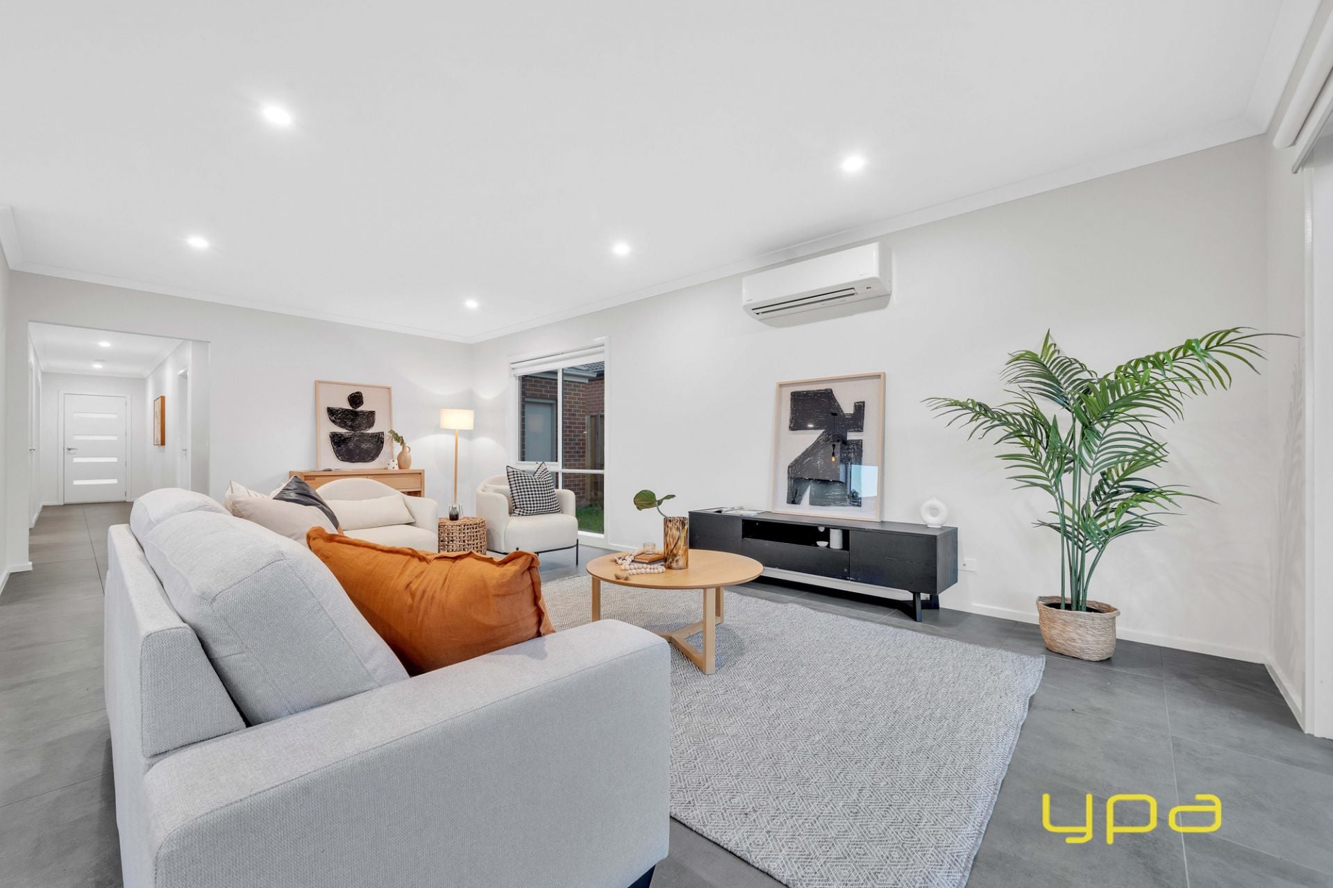 23 Dewhurst Circuit Cranbourne East VIC, Cranbourne East - Thumbnail 6