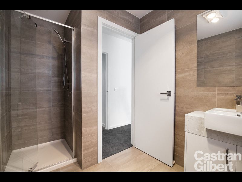 6/24 Winifred Street, Essendon - Thumbnail 8