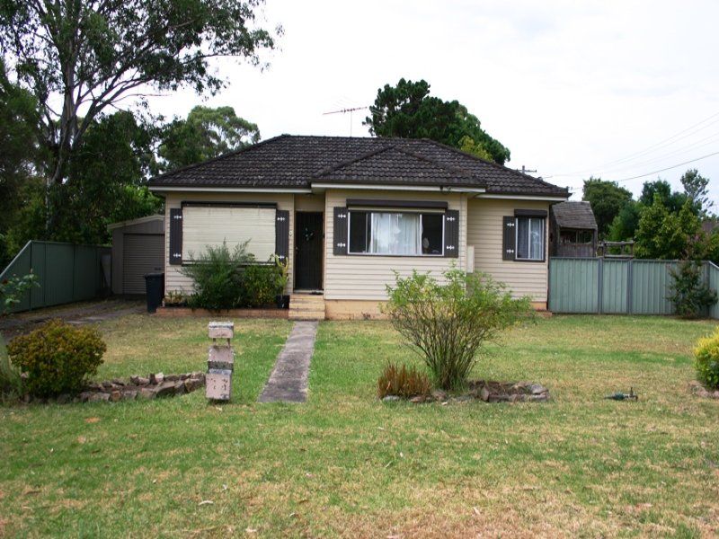 Real Estate For Sale 40 Surrey Street Minto , NSW