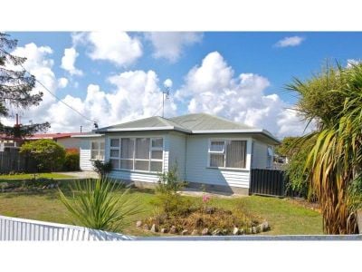3
 
 
 
  
 
 
 1
 
 
 
  
 
 
 2
 
 
 
 
 
 
 
 27 Elizabeth Street, Devonport TAS 7310, Devonport - Thumbnail 2