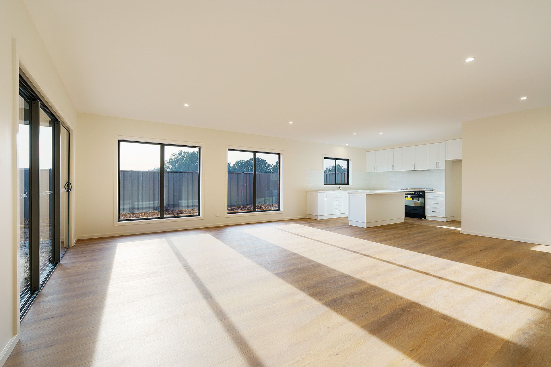 9 Cherry Avenue, Campbells Creek - Thumbnail 3
