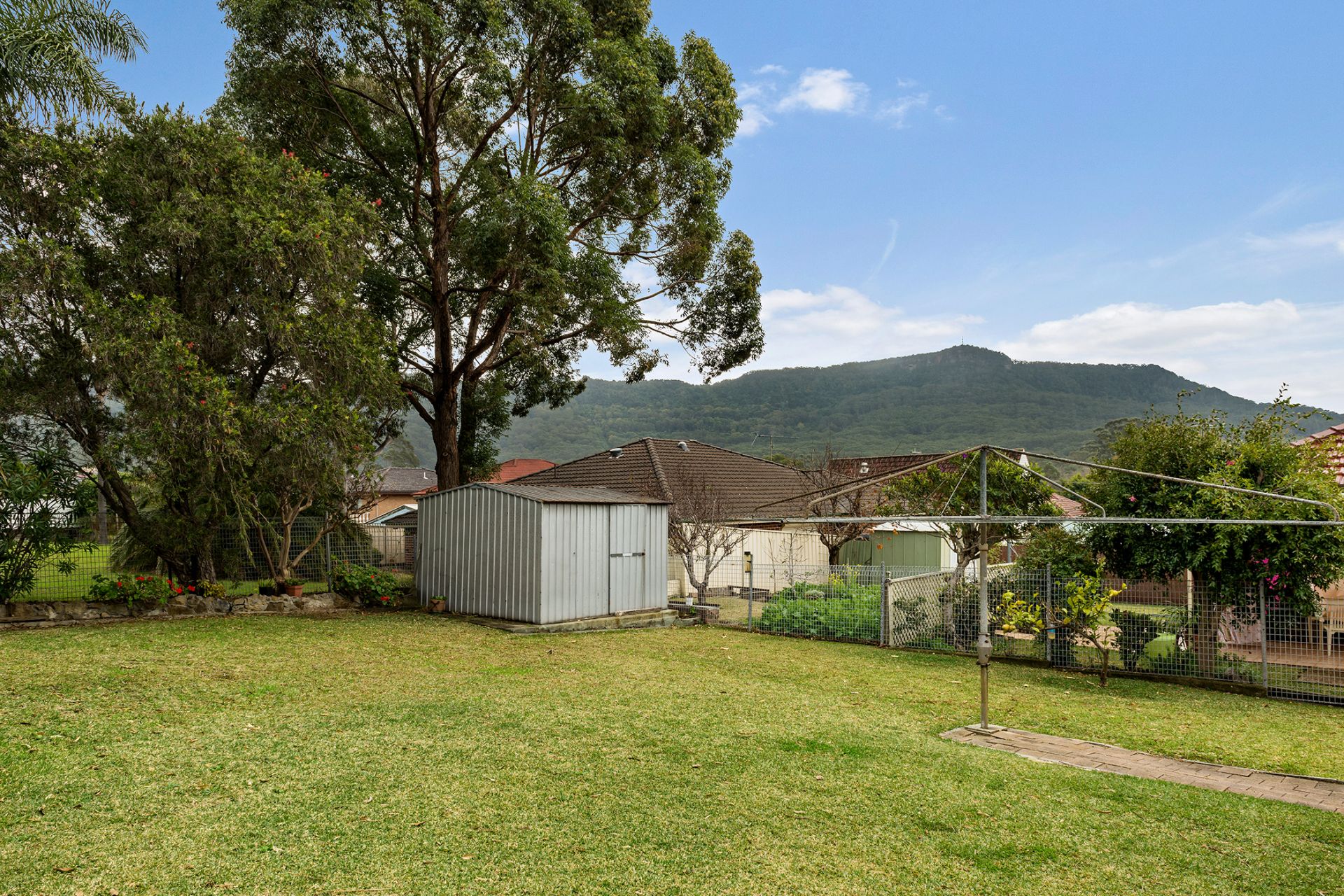 Real Estate For Sale 8 Hopewood Crescent Fairy Meadow , NSW