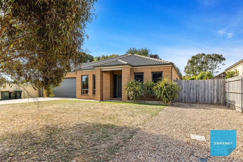 2 Blake Court, Ballan - Image 1