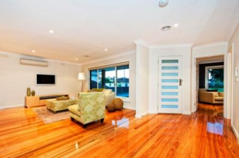 8 Noordenne Avenue, Seaholme - Thumbnail 3