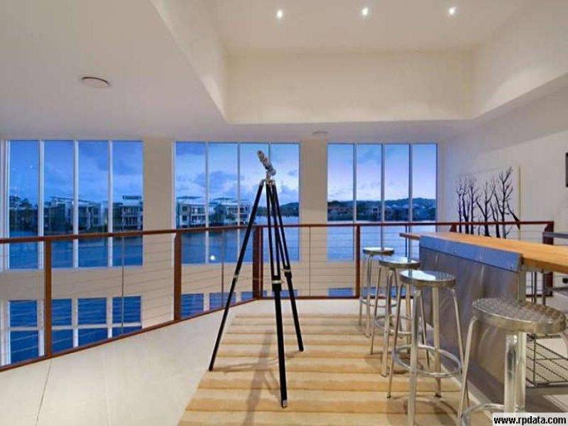7 Waterfront Court TWIN WATERS QLD, Twin Waters - Thumbnail 6