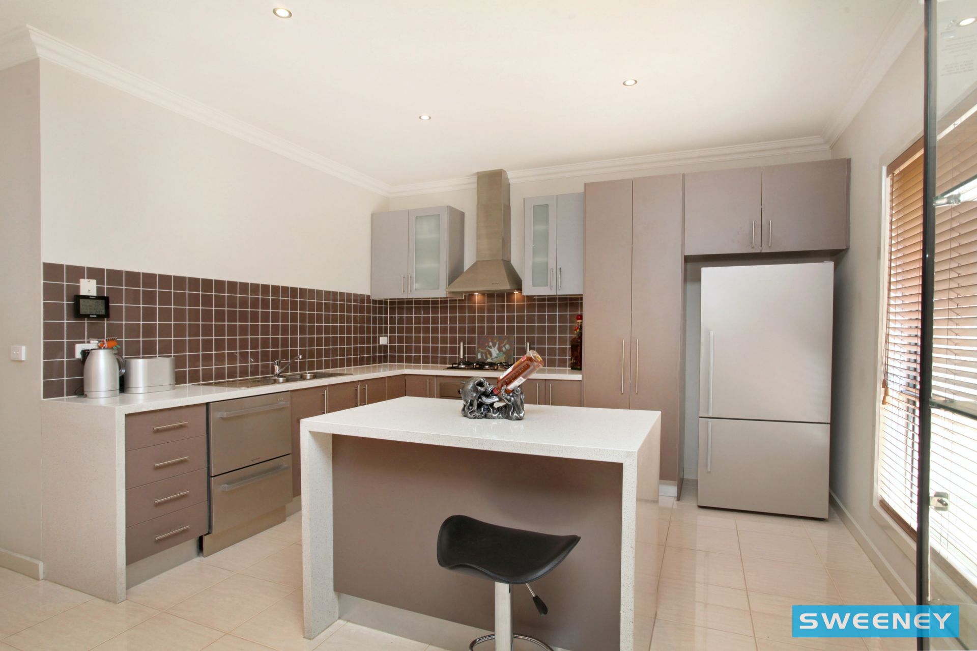17 Mount Way, Caroline Springs - Thumbnail 7