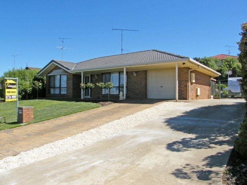 4 Woodlands Drive MOUNT GAMBIER SA, Mount Gambier - Thumbnail 3