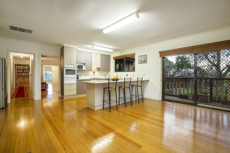 387 Mascoma Street, Strathmore Heights - Thumbnail 3