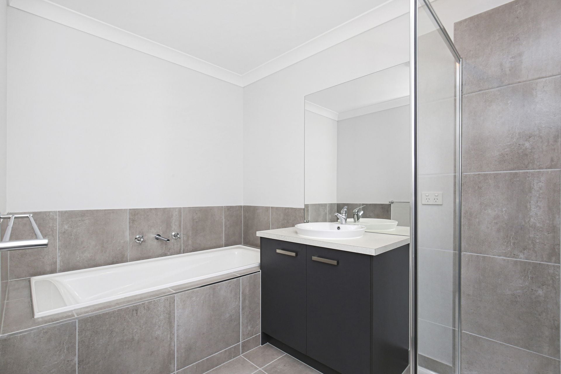 MODERN & STYLISH LIVING