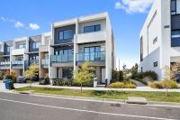 10 Ambrose Avenue, Cheltenham VIC