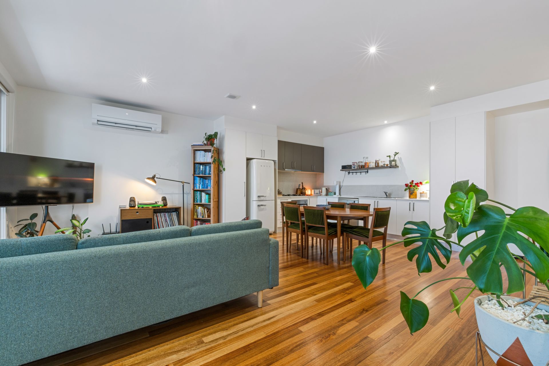 Modern Townhouse