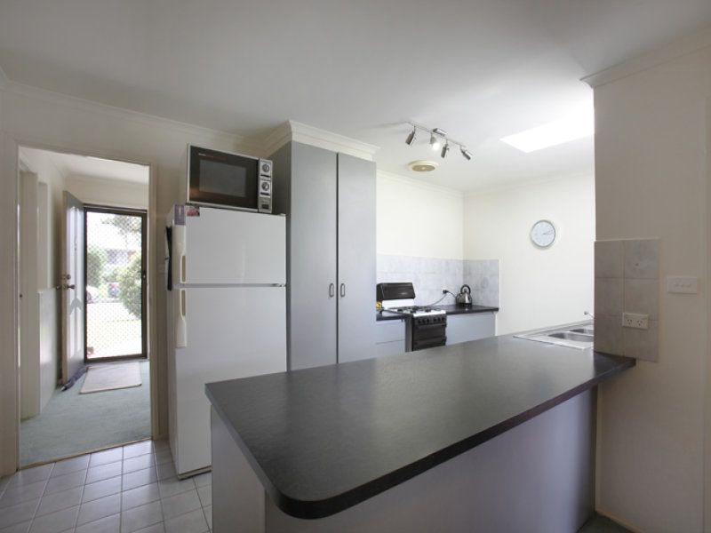 4 Canonbury Circle, Seabrook - Thumbnail 6