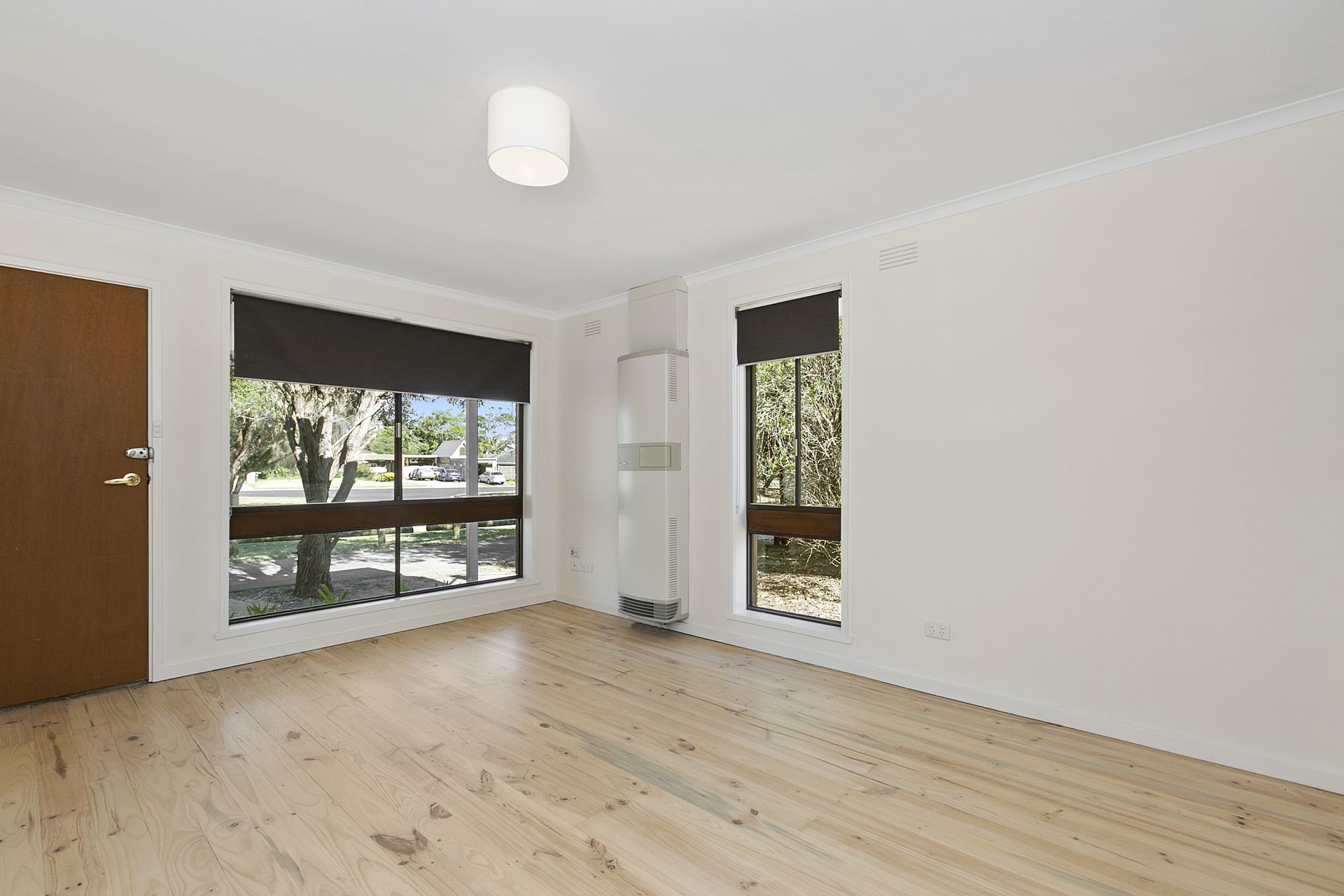 Real Estate For Lease 1/4 Carnoustie Grove Mornington , VIC