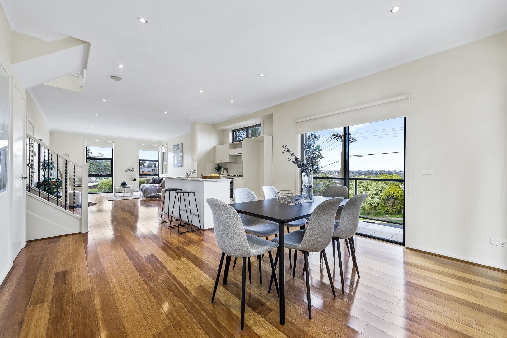1/25 Clay Drive Doncaster VIC, Doncaster - Thumbnail 3
