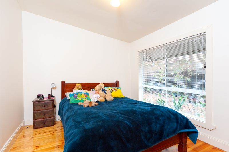 29 Newcastle Street, Yarraville - Thumbnail 7