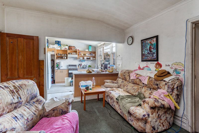 35 Francis Street, Yarraville - Thumbnail 3