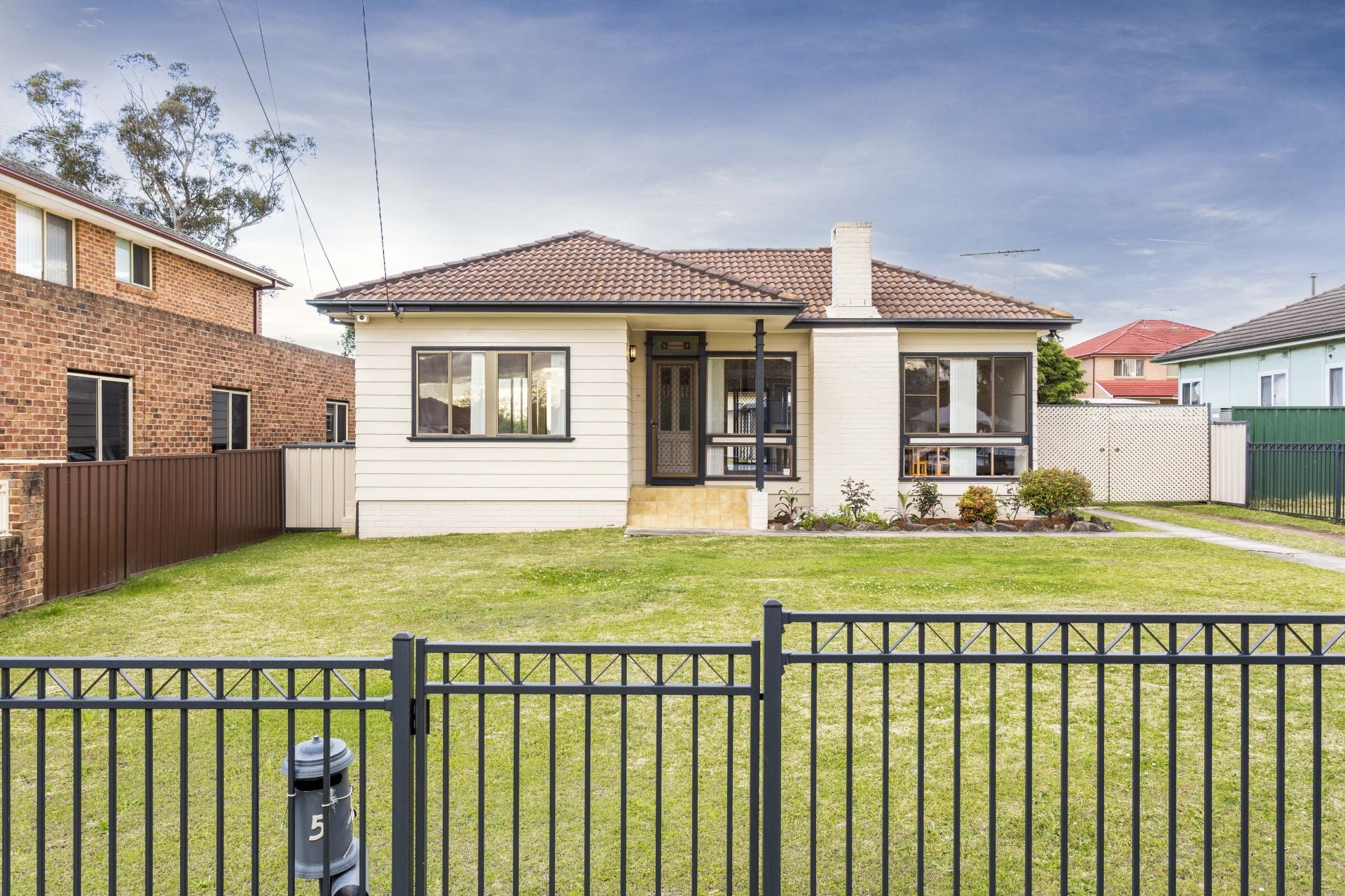 5 Richardson Avenue, Padstow NSW, Padstow - Image 1