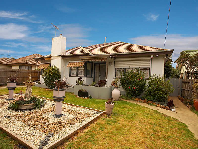 94 Maidstone St, Altona - Thumbnail 2