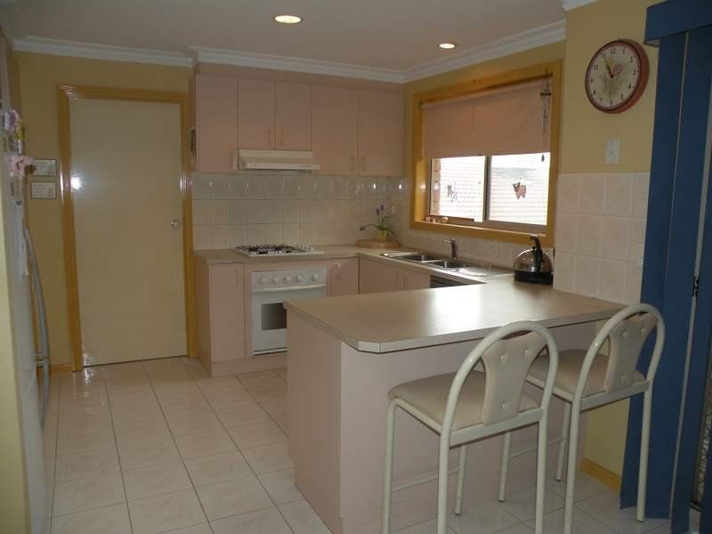 6 Grant Court SOUTH MORANG, South Morang - Thumbnail 4
