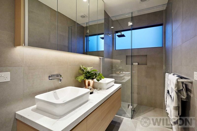 100 The Broadway, Elwood