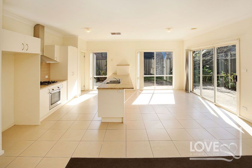FAMILY HOME BURSTING WITH CHARM  *Insp Sat 26th Nov @ 12:25pm*