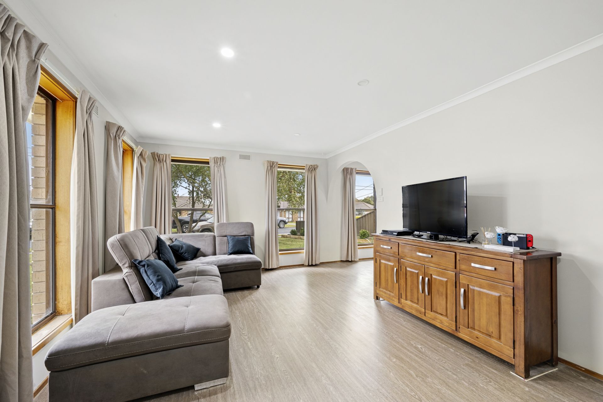 12 Hinkler Avenue, Sebastopol, Sebastopol - Thumbnail 4