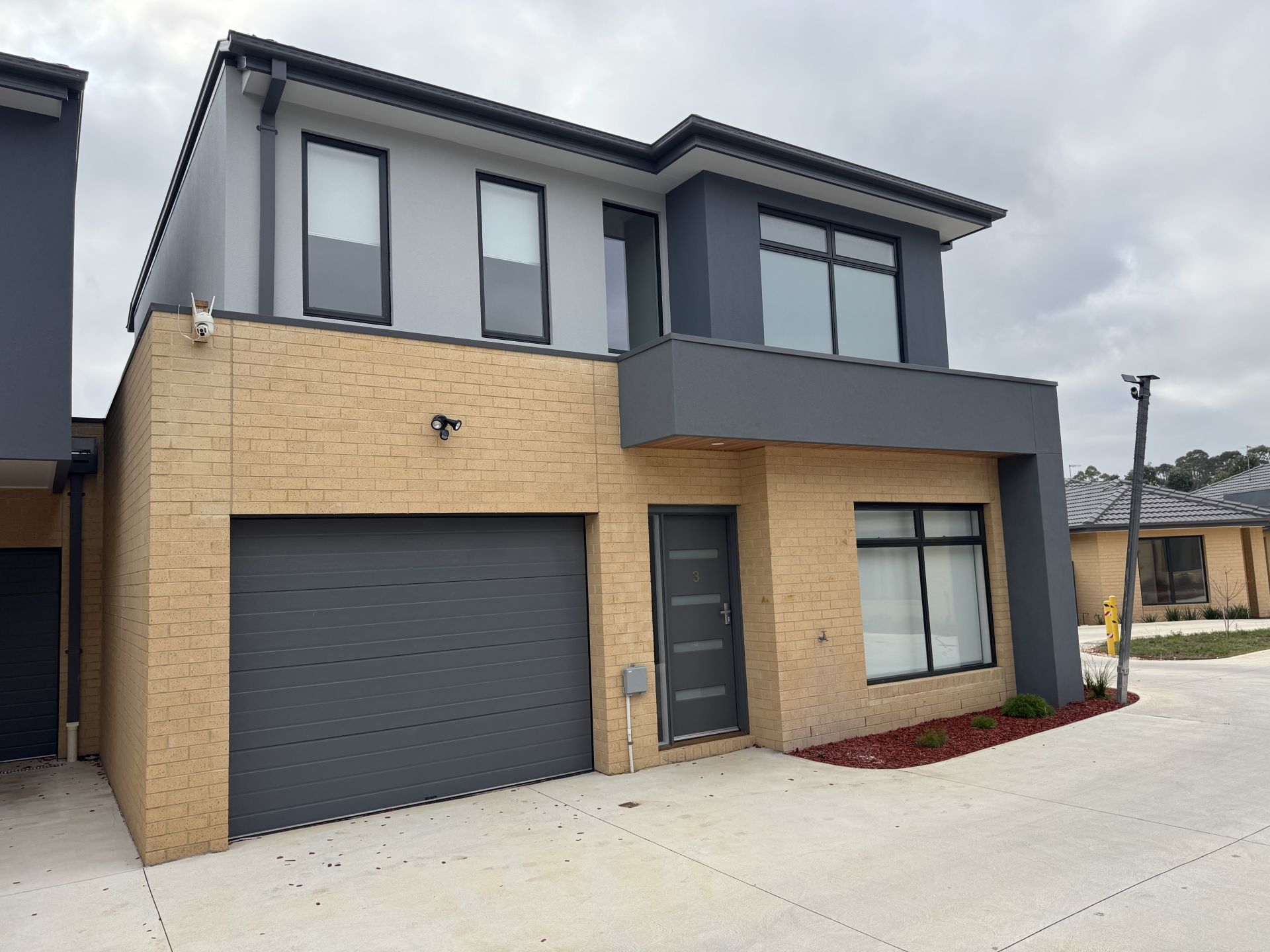 BRAND NEW 2-BEDROOM TOWNHOUSE!