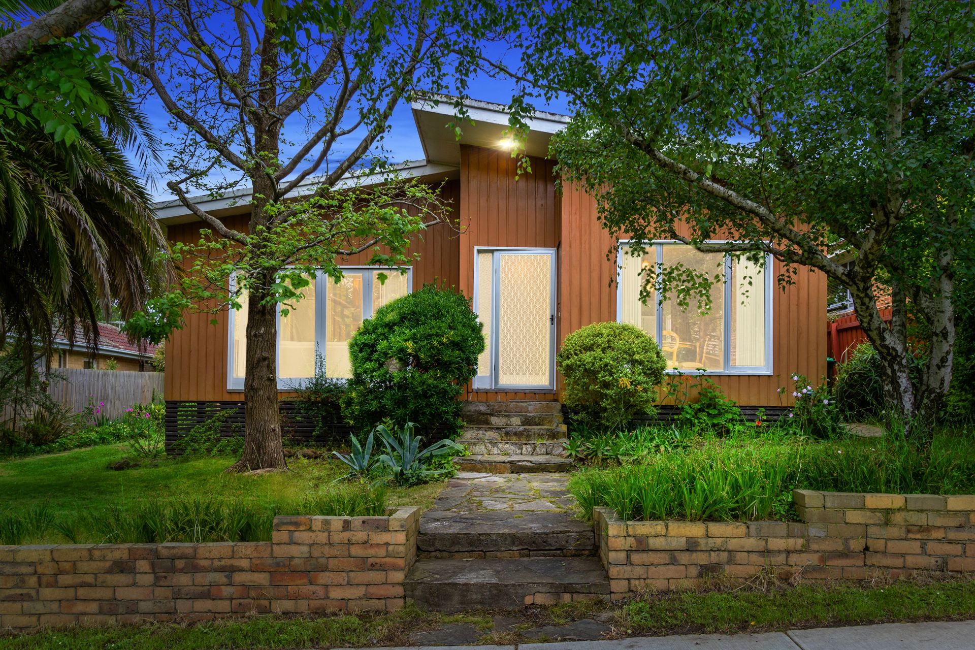 37 Diana Drive, Blackburn North OBrien Real Estate